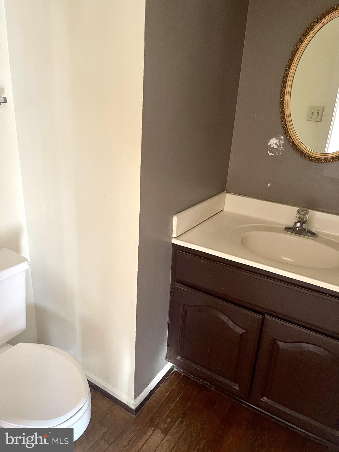 COLLINGTON STATION - Residential