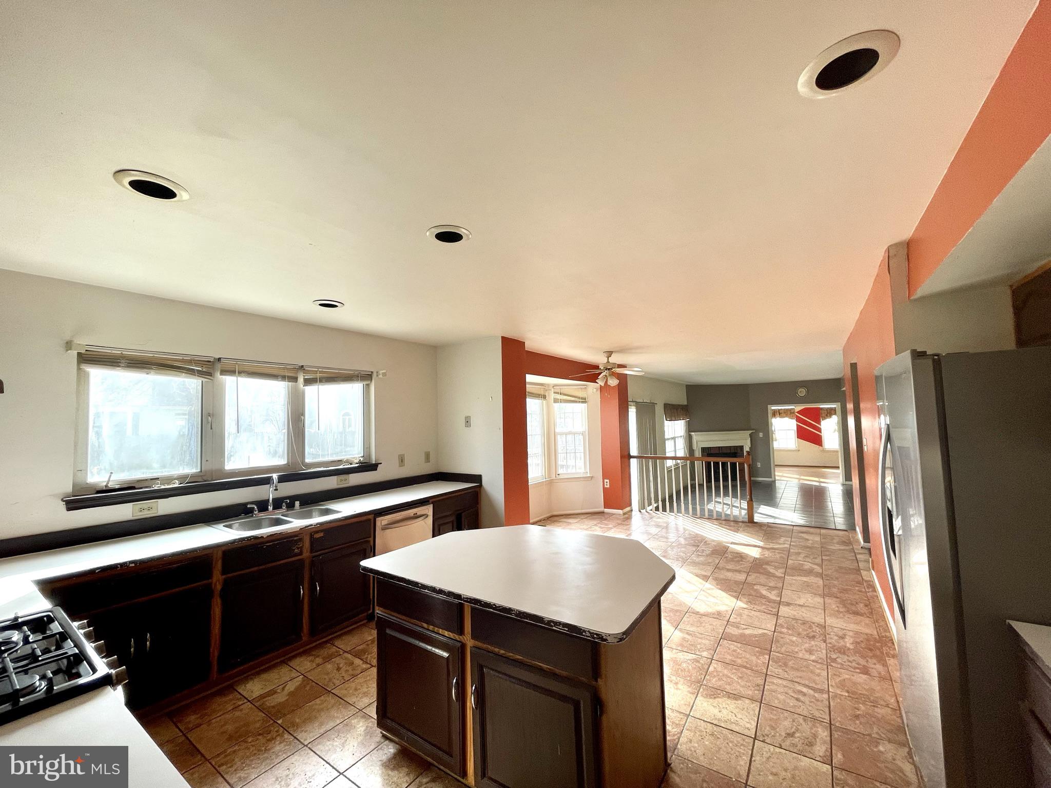 COLLINGTON STATION - Residential