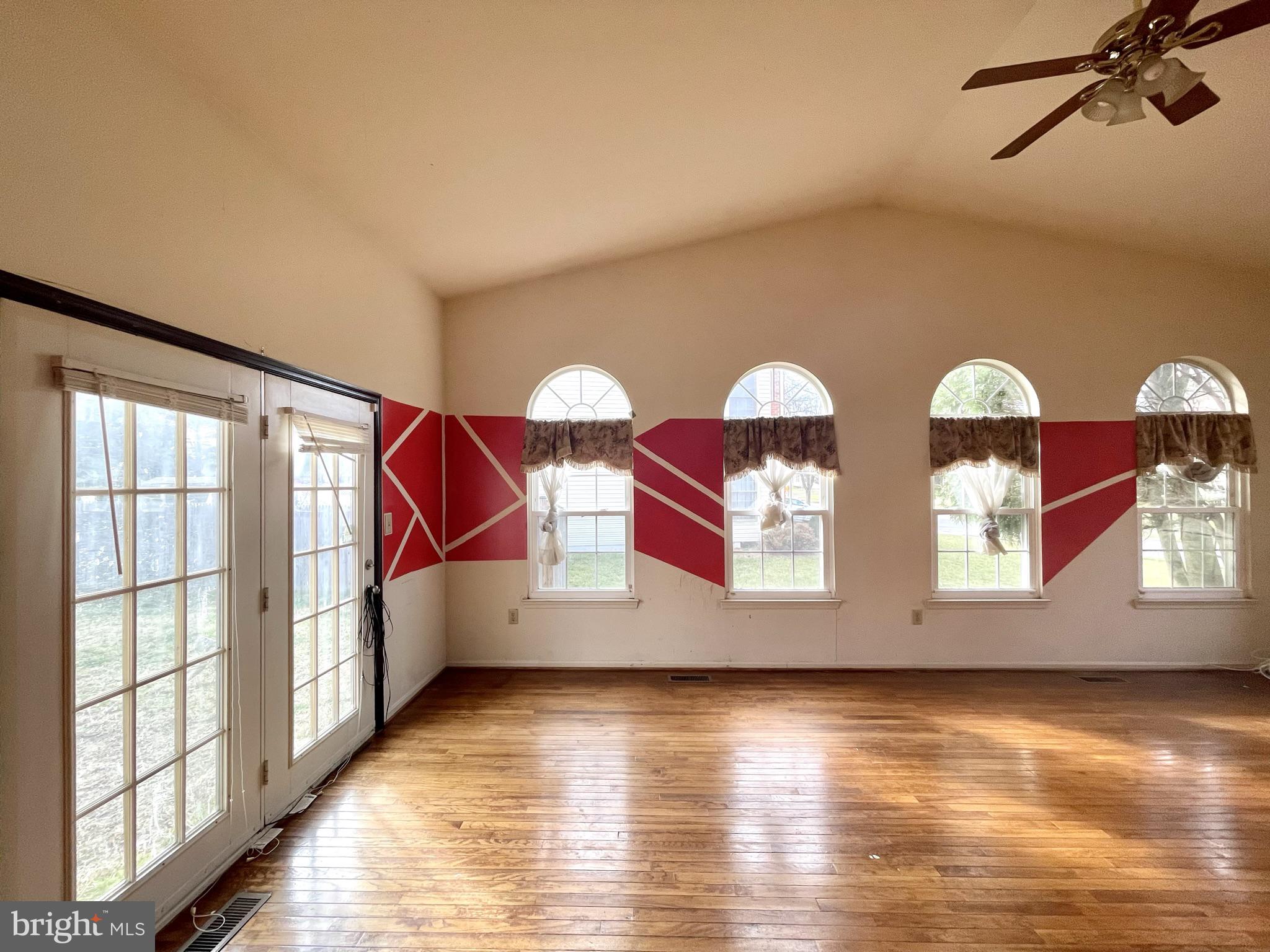 COLLINGTON STATION - Residential