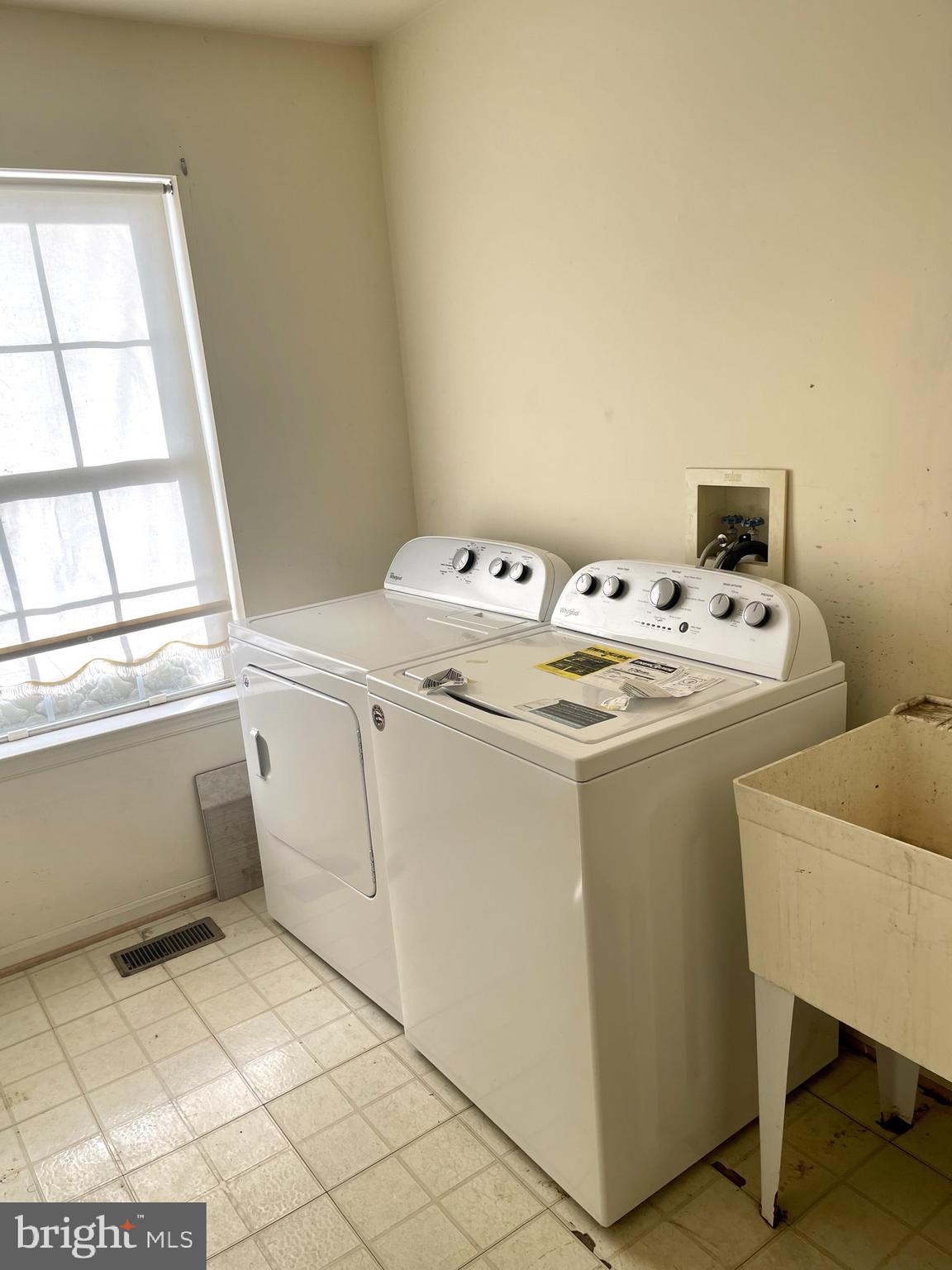 COLLINGTON STATION - Residential