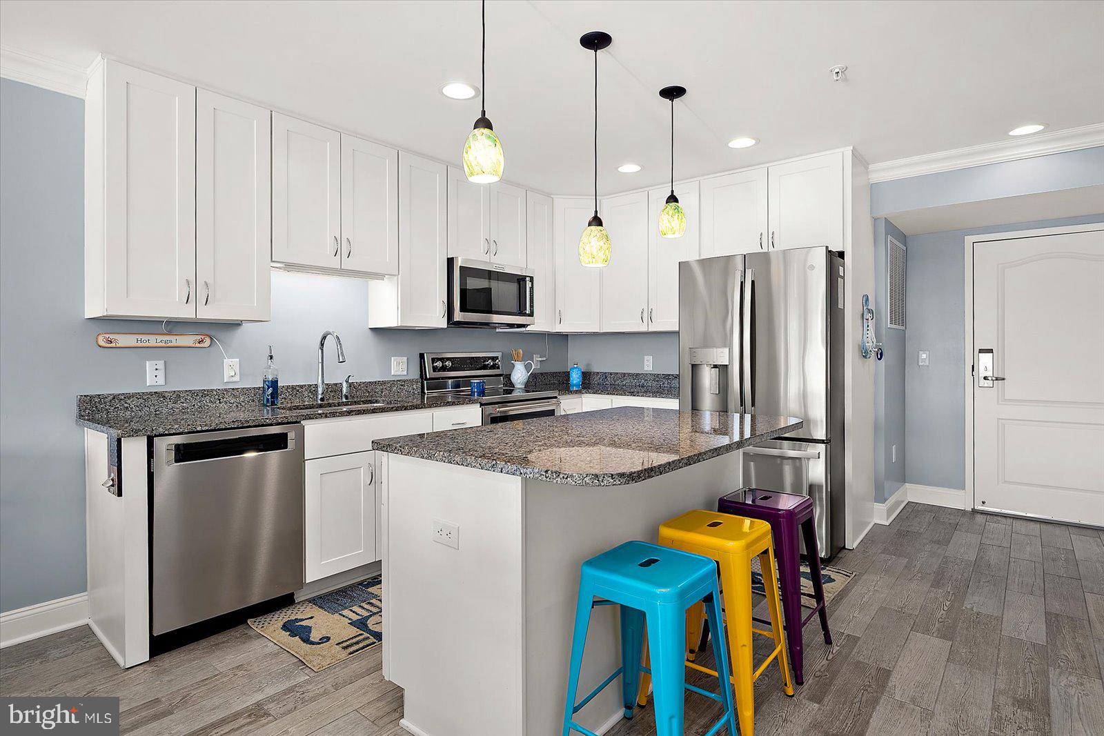 1301 COASTAL HIGHWAY 256