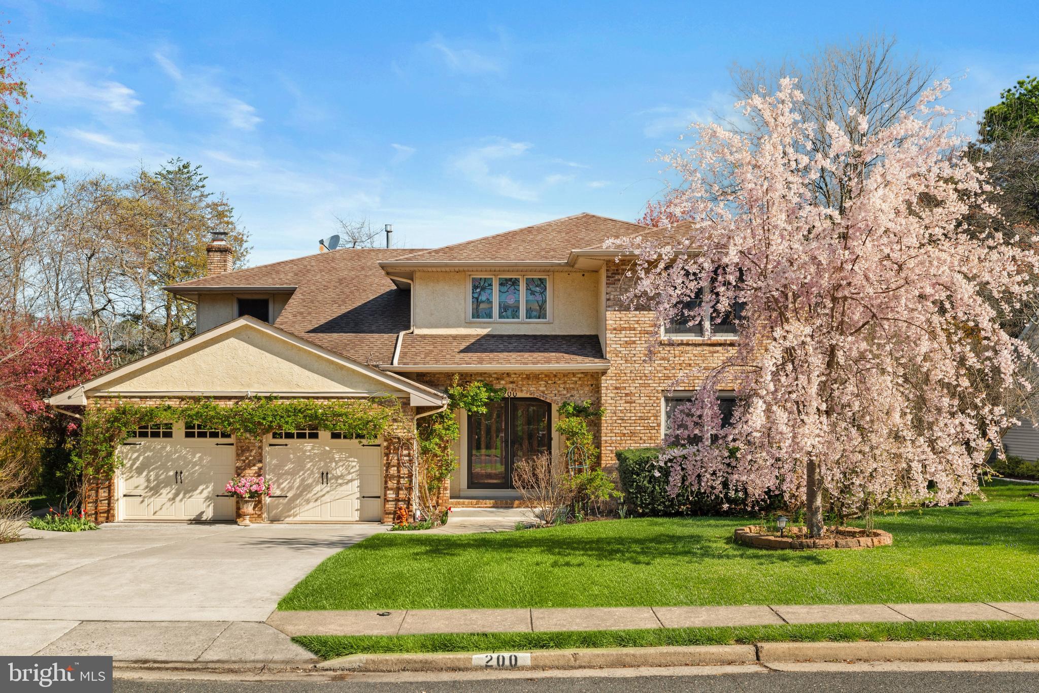 200 WILLIAM FEATHER DRIVE
