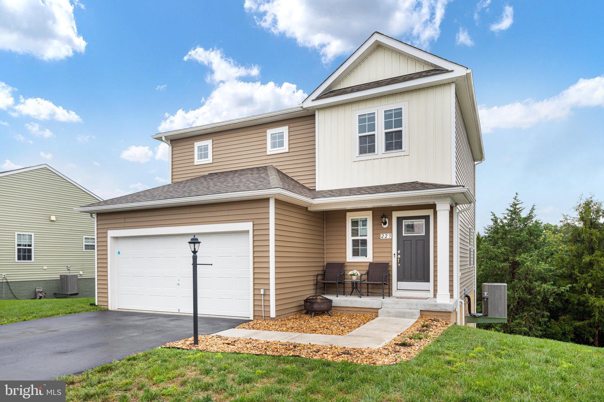 223 LUXOR COURT