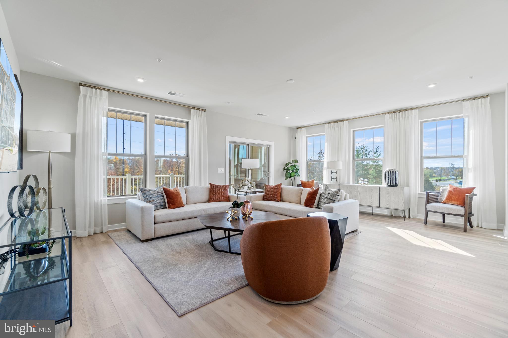 MANASSAS PARK - Residential