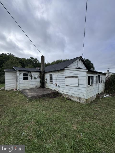 976 WARBURTON ROAD
