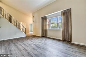 HILLSMERE ESTATES - Residential Lease