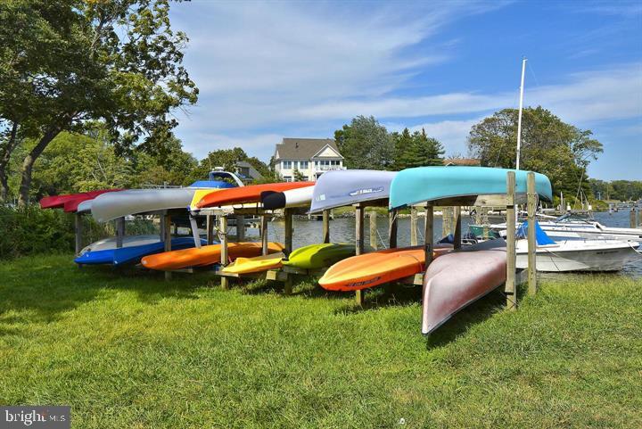 HILLSMERE ESTATES - Residential Lease