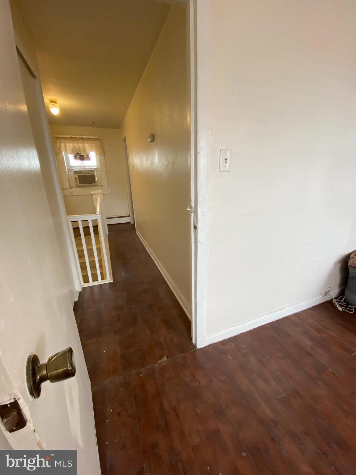 ITALIAN MARKET - Residential Lease