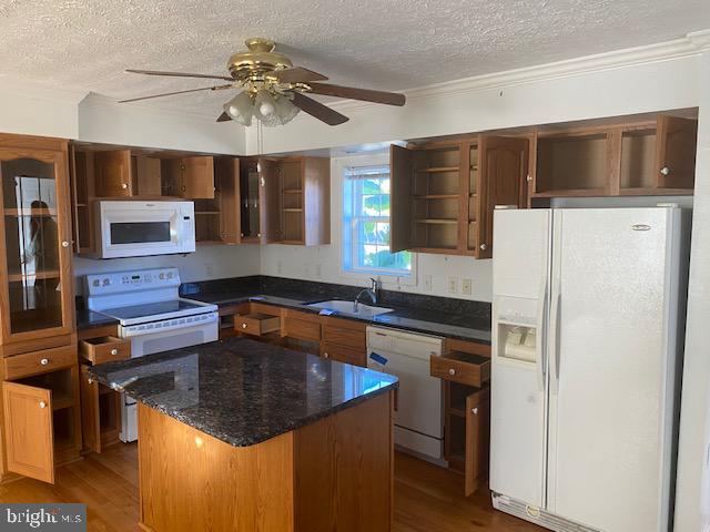 TAPESTRY NORTH CONDOMINIUMS - Residential