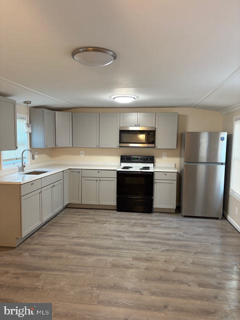 ROCKBROOK VILLAGE TRAILER PARK - Residential