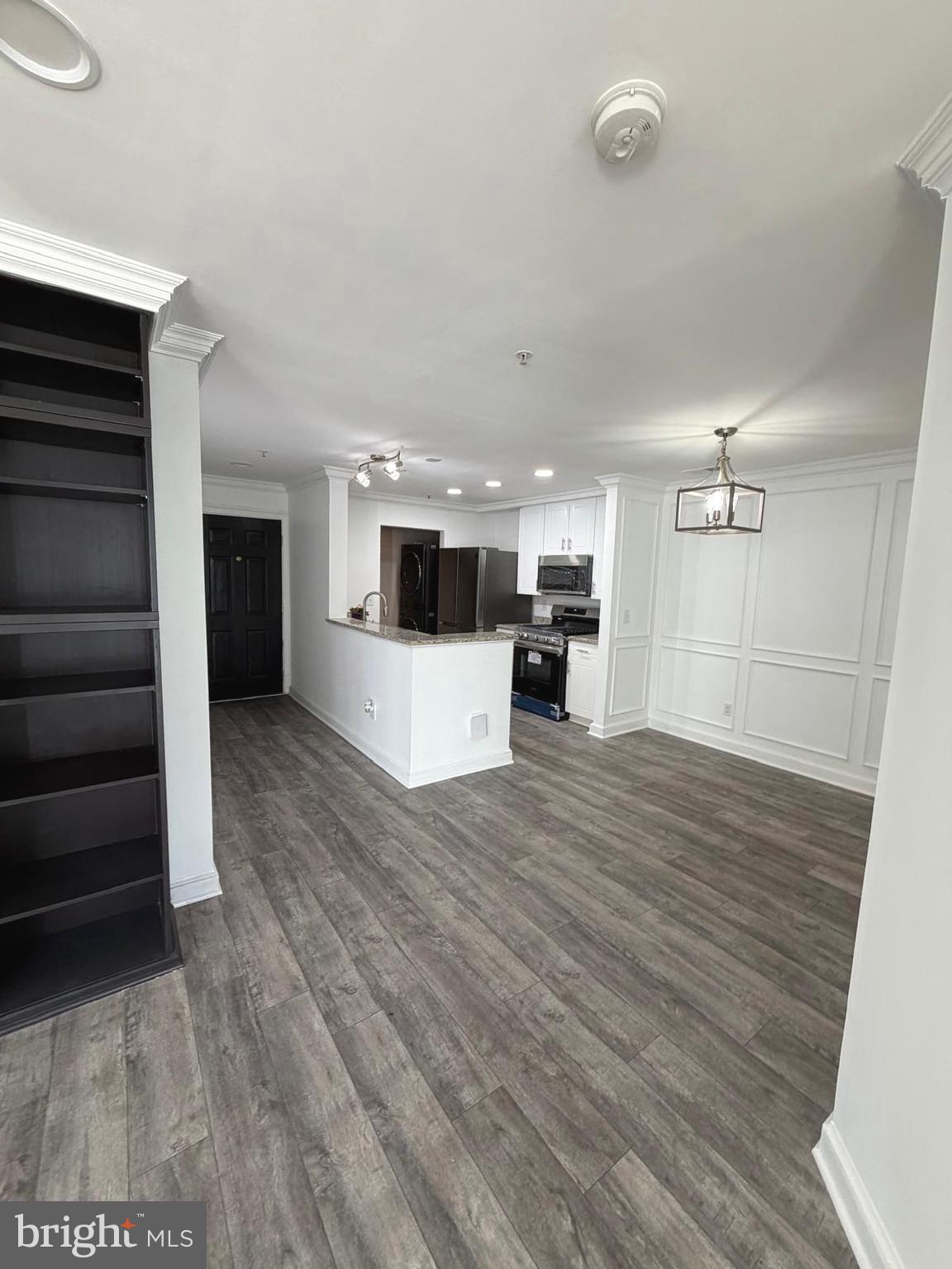 PROSPECT COVE AT LAKESID - Residential