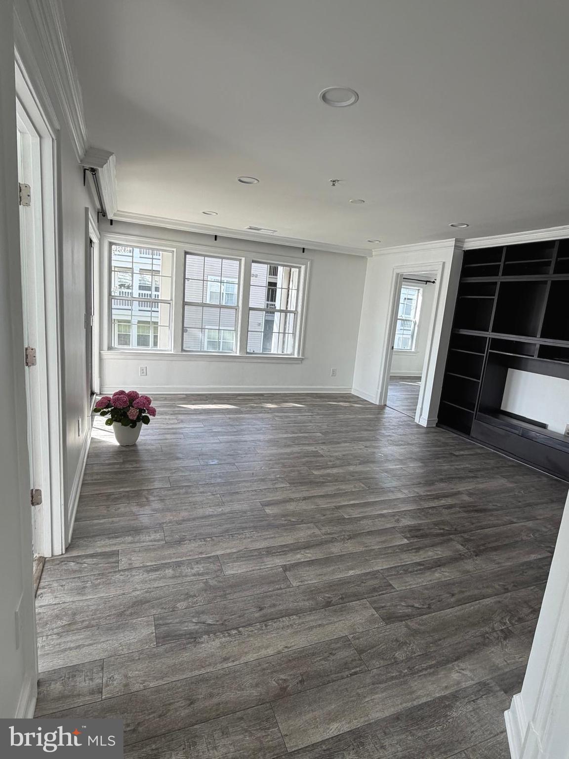 PROSPECT COVE AT LAKESID - Residential