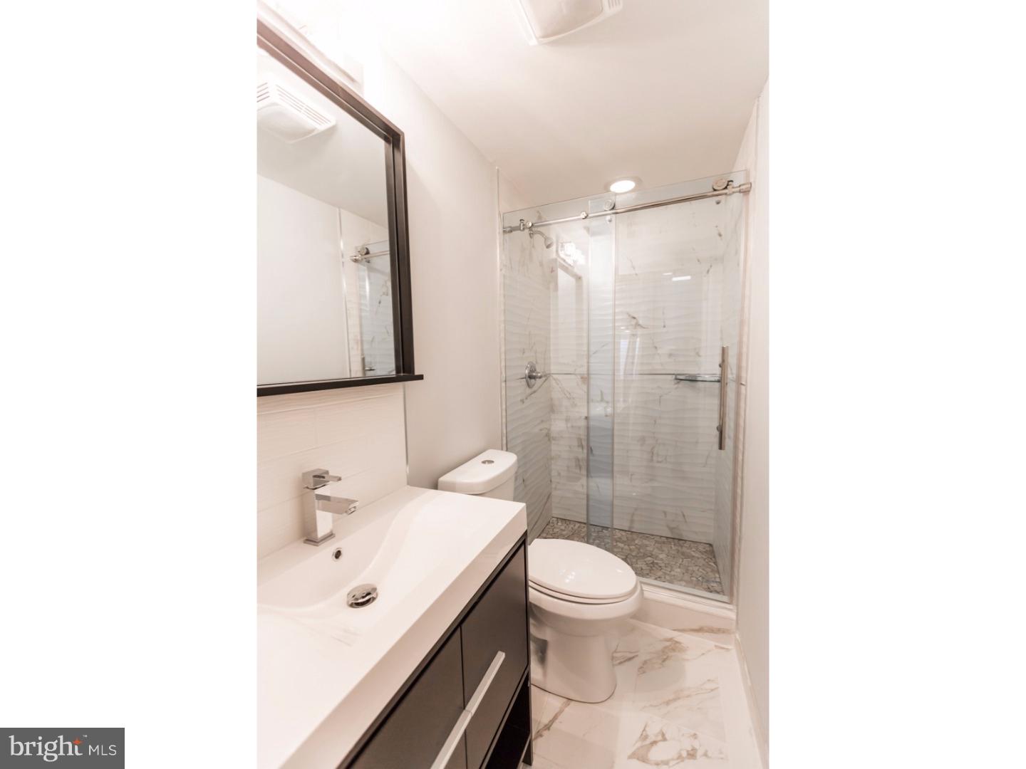 KENSINGTON - Residential