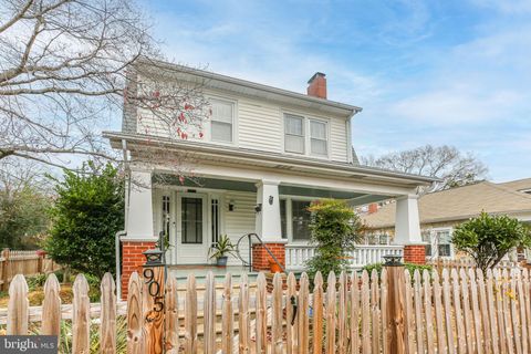 905 MONUMENT AVENUE FREDERICKSBURG VA 22401