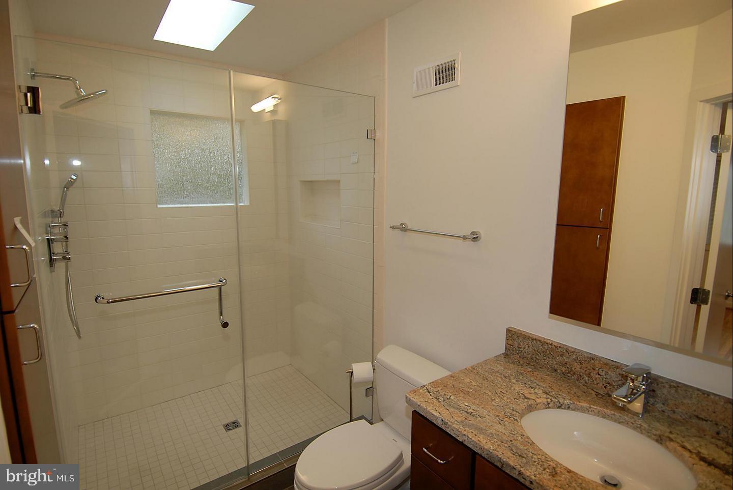 GLEN ECHO HEIGHTS - Residential Lease