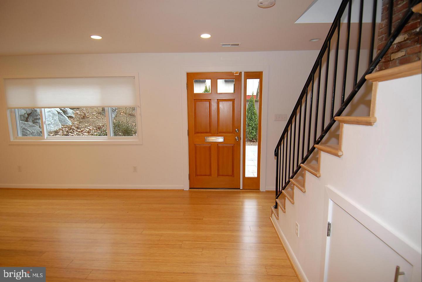 GLEN ECHO HEIGHTS - Residential Lease