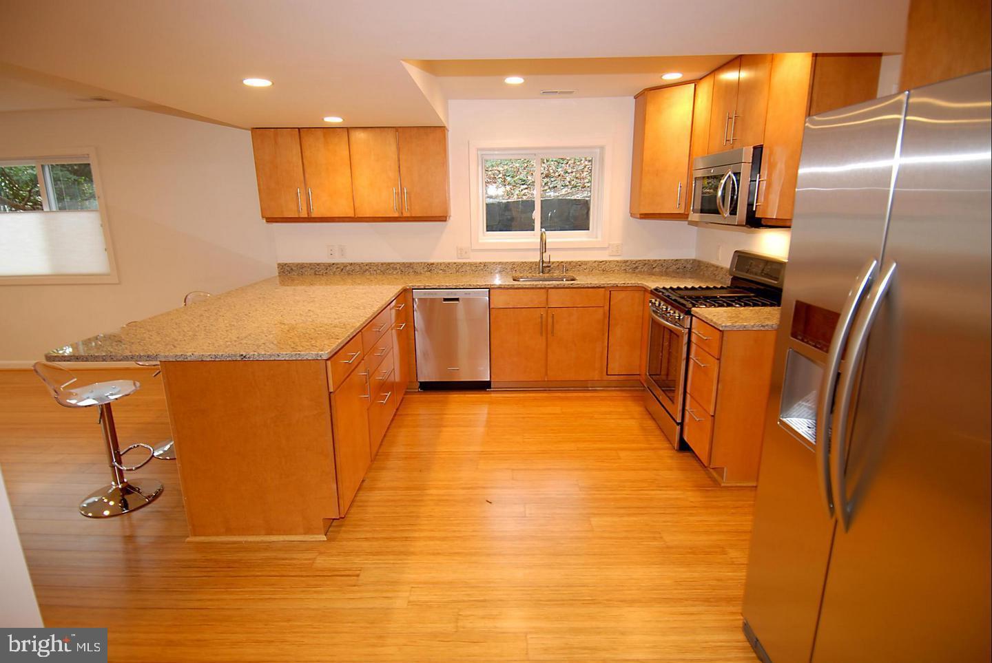 GLEN ECHO HEIGHTS - Residential Lease