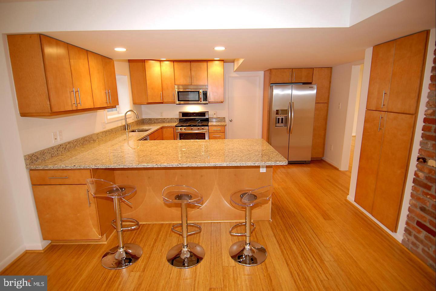 GLEN ECHO HEIGHTS - Residential Lease