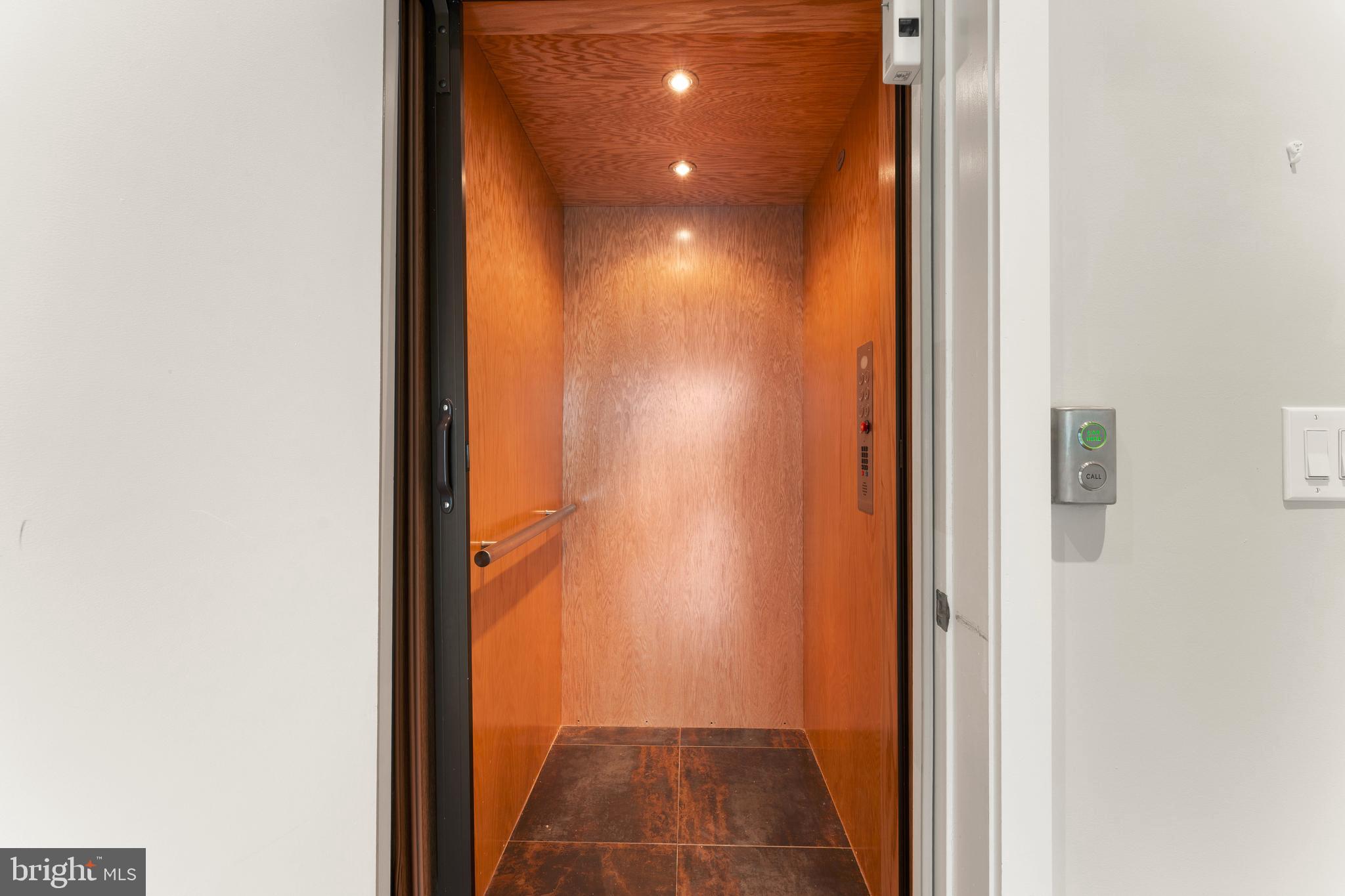 OLD CITY - Residential