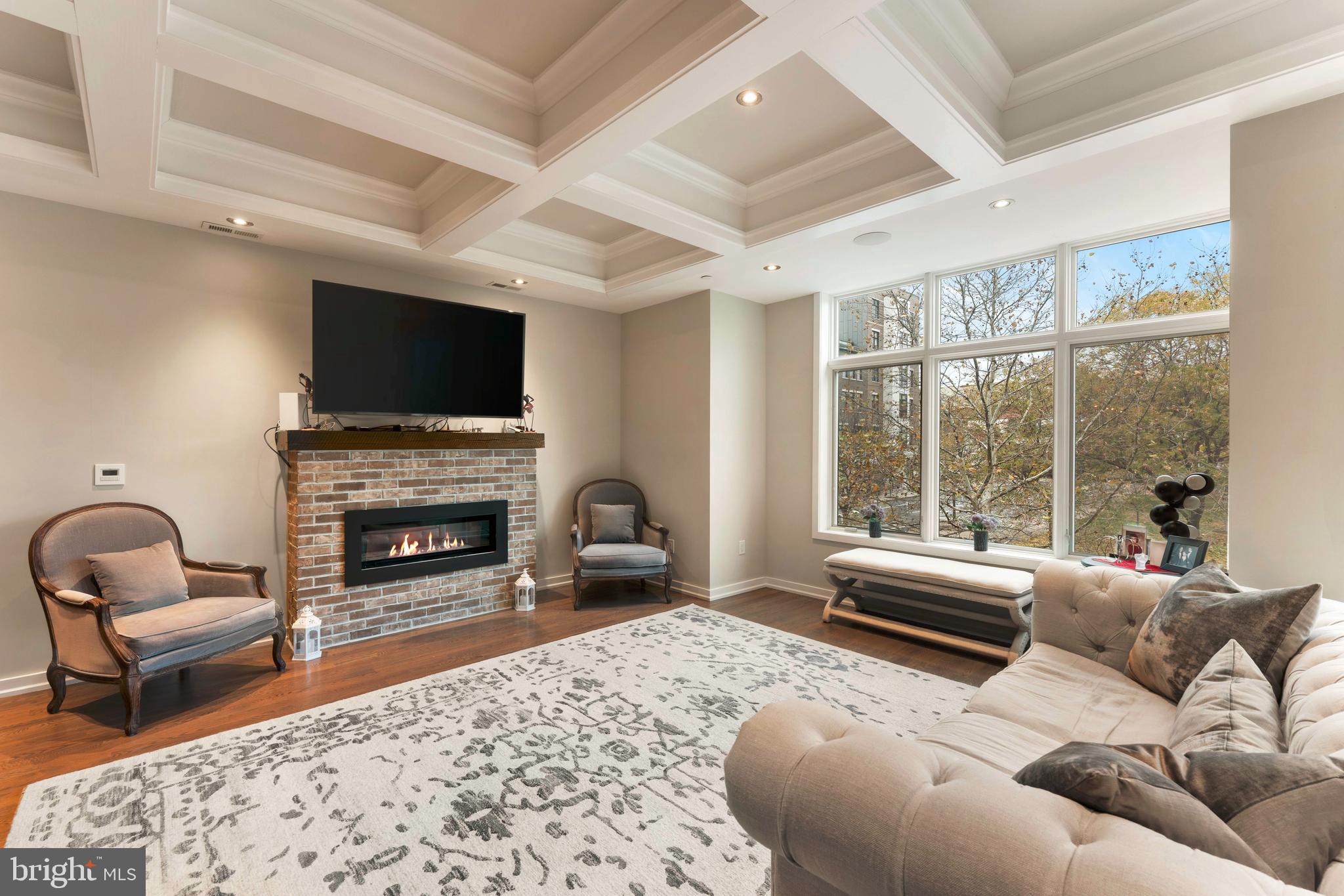 OLD CITY - Residential