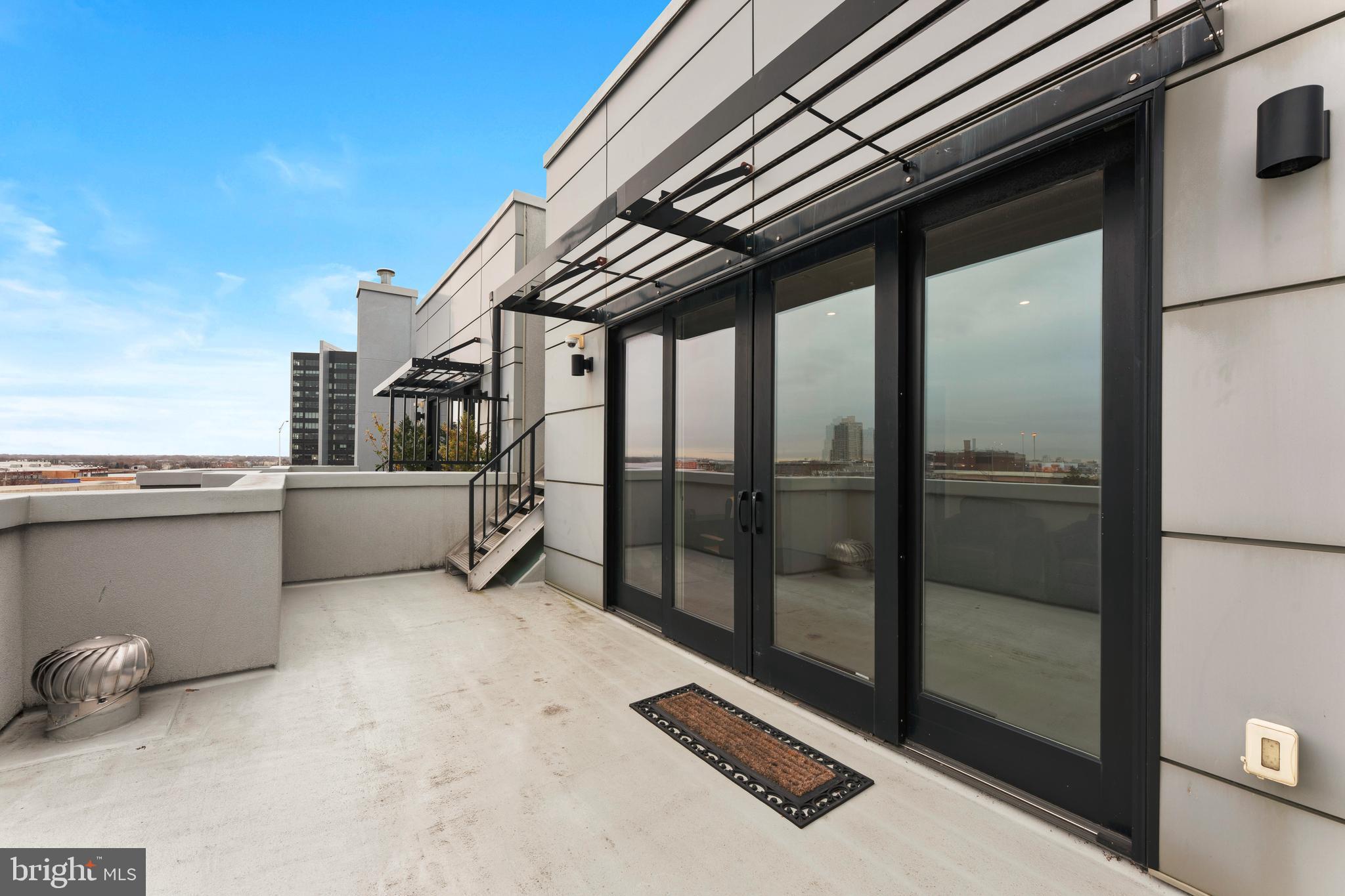 OLD CITY - Residential