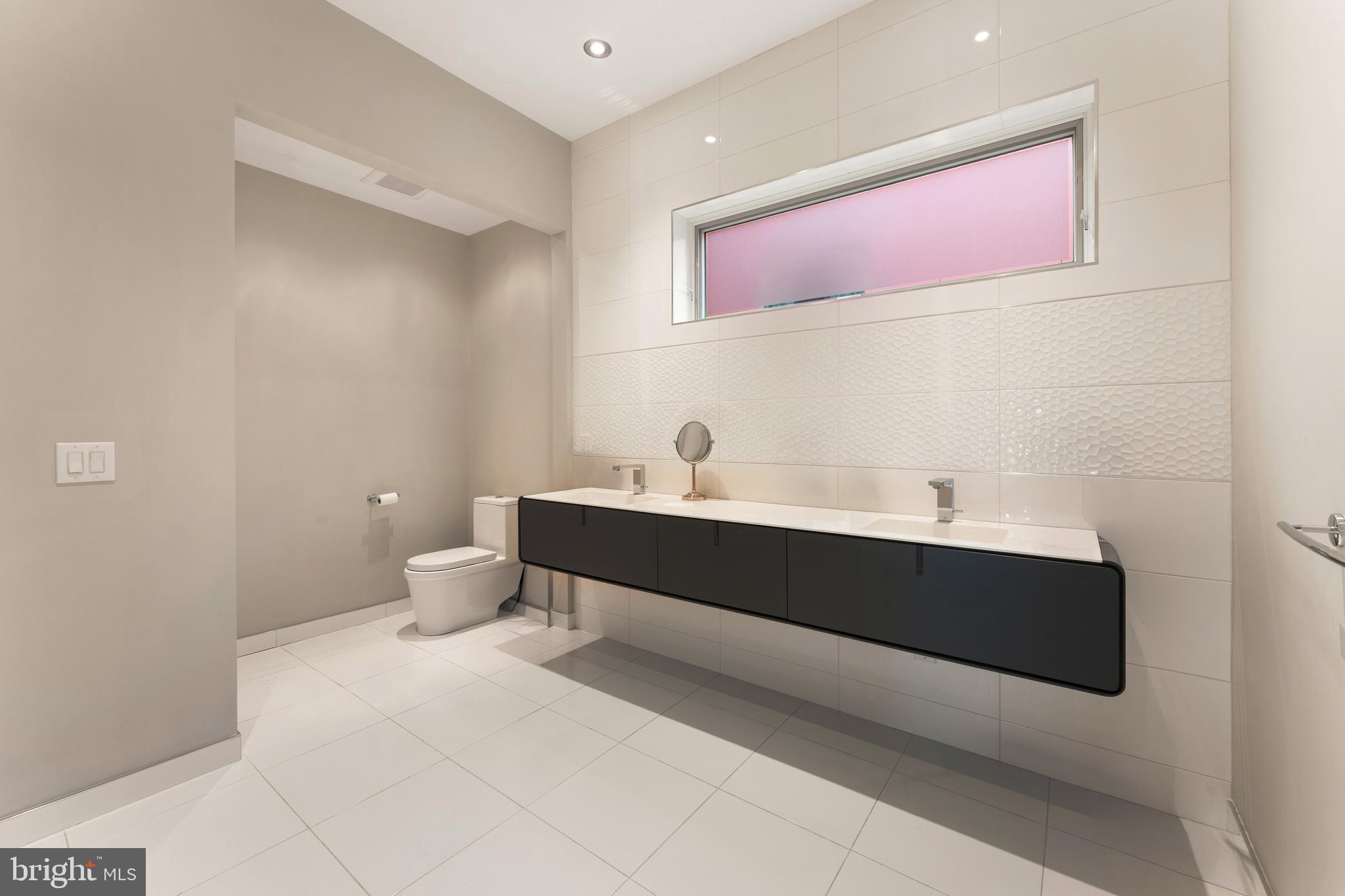 OLD CITY - Residential