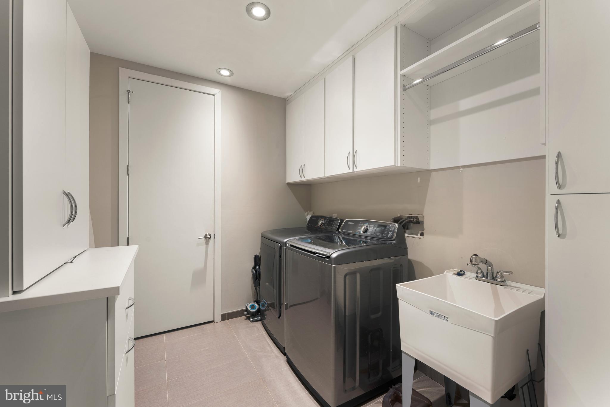 OLD CITY - Residential