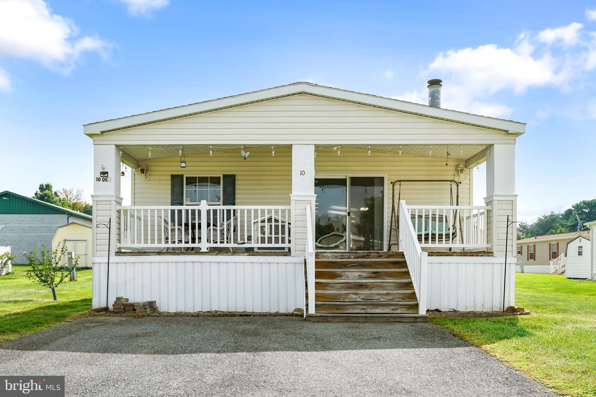 SHERWOOD FOREST - Residential