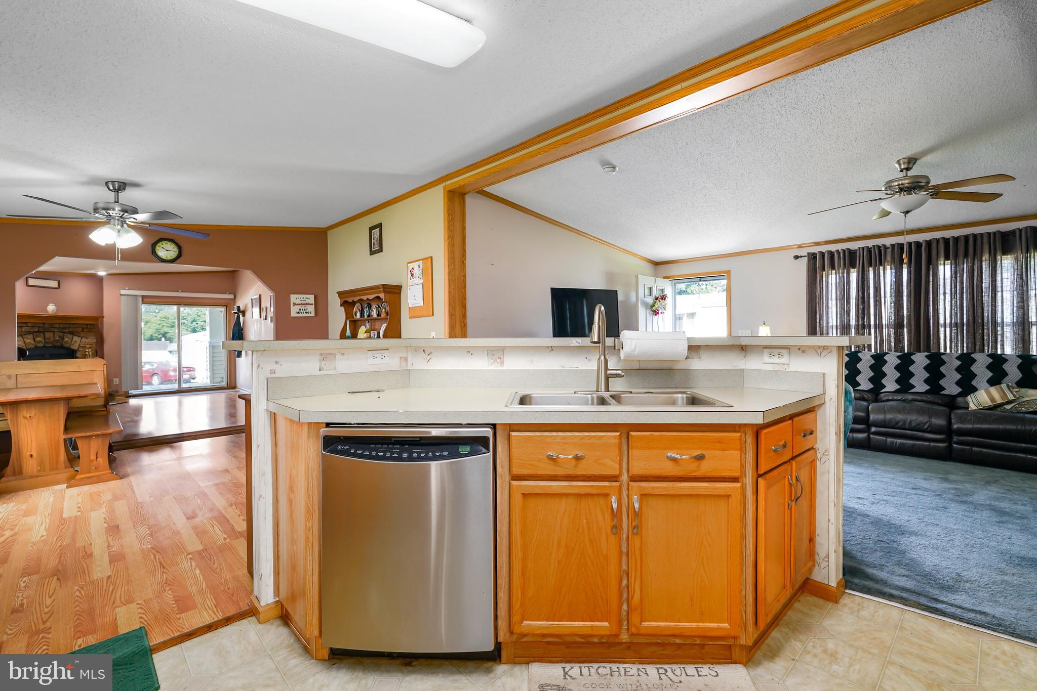 SHERWOOD FOREST - Residential