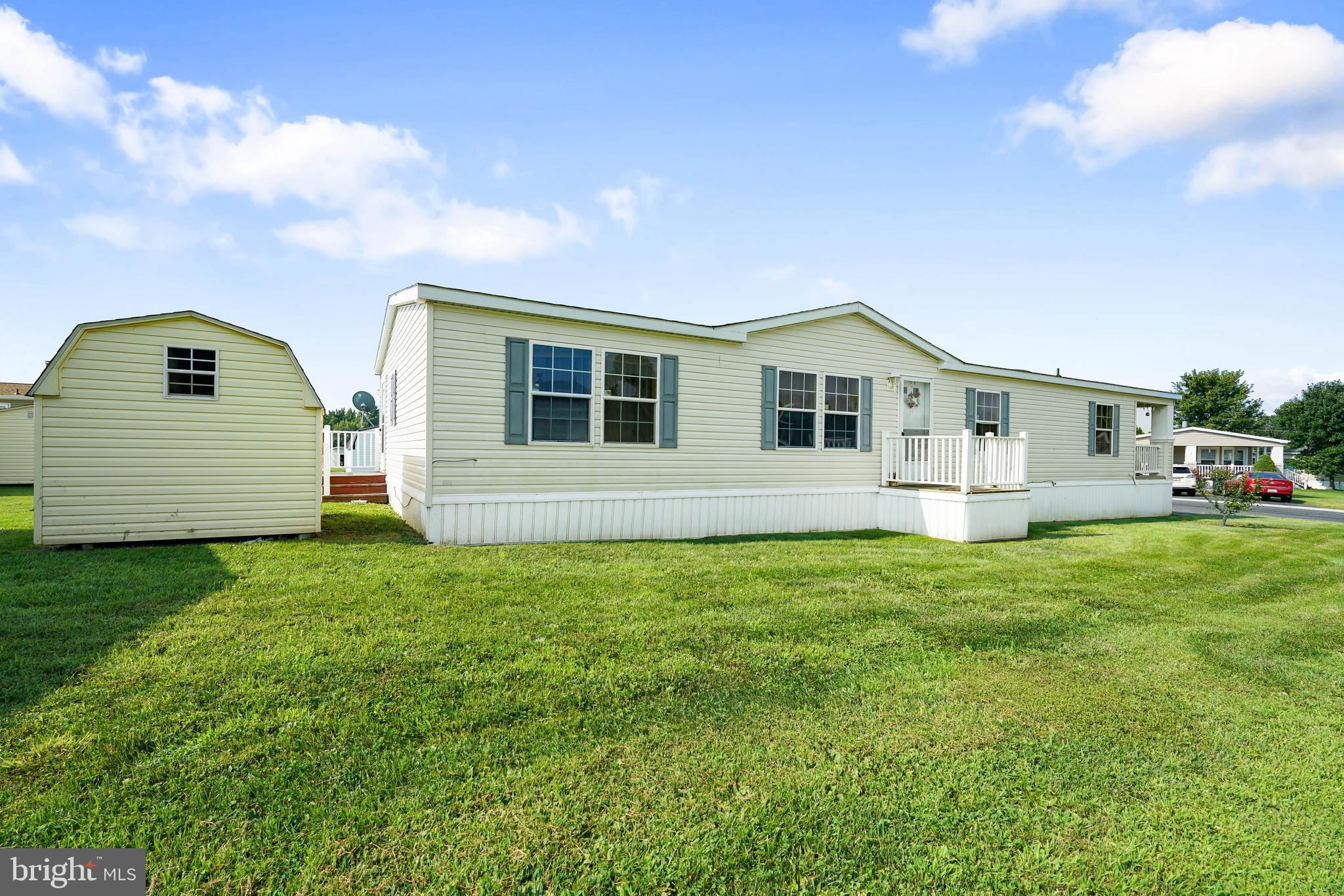 SHERWOOD FOREST - Residential
