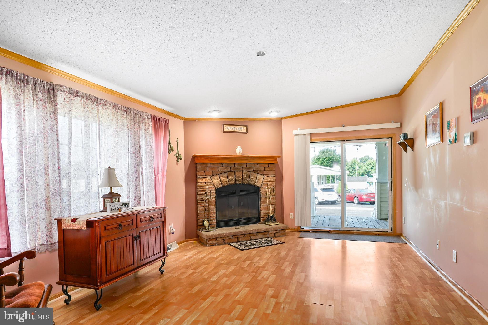 SHERWOOD FOREST - Residential