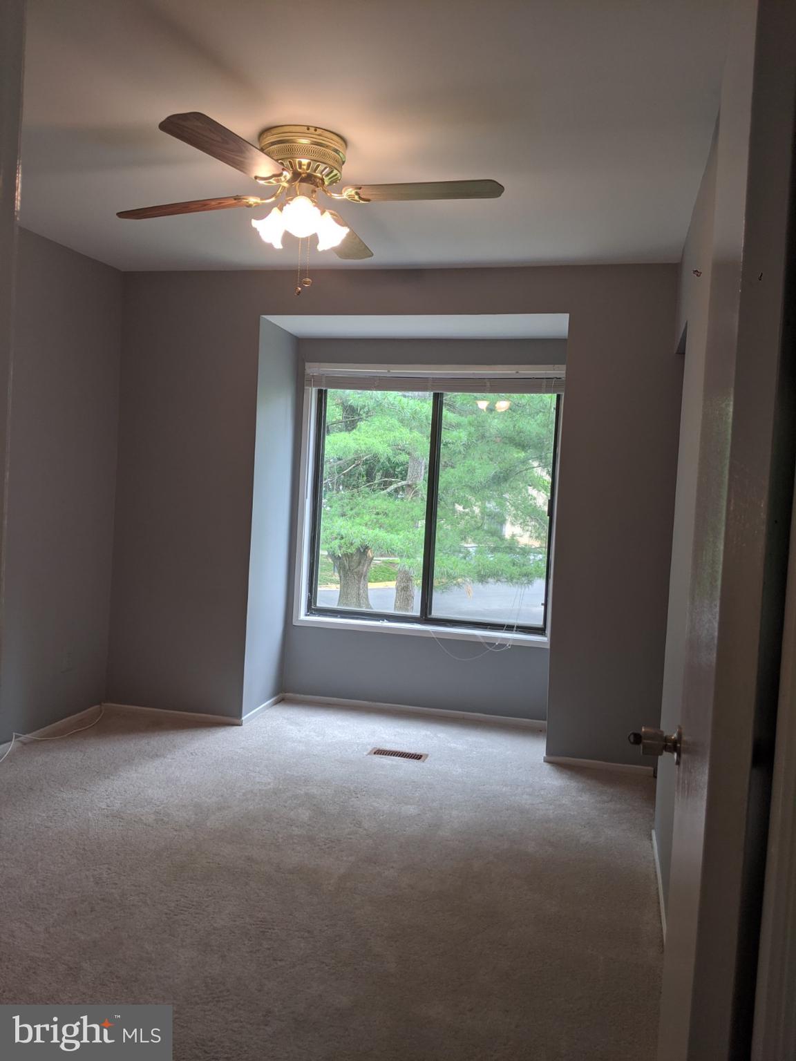 ESSEX PLACE - Residential