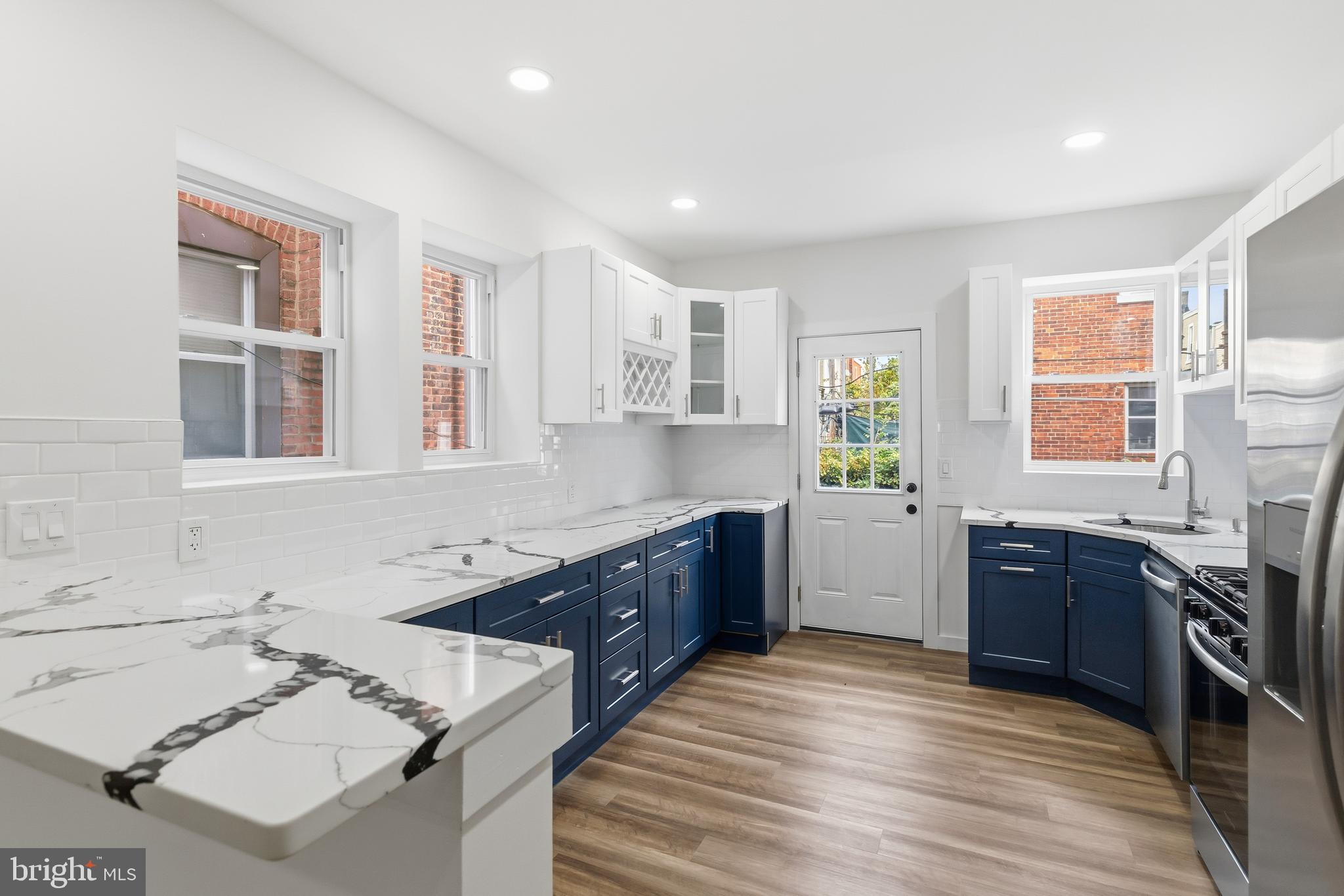 PHILADELPHIA - Residential