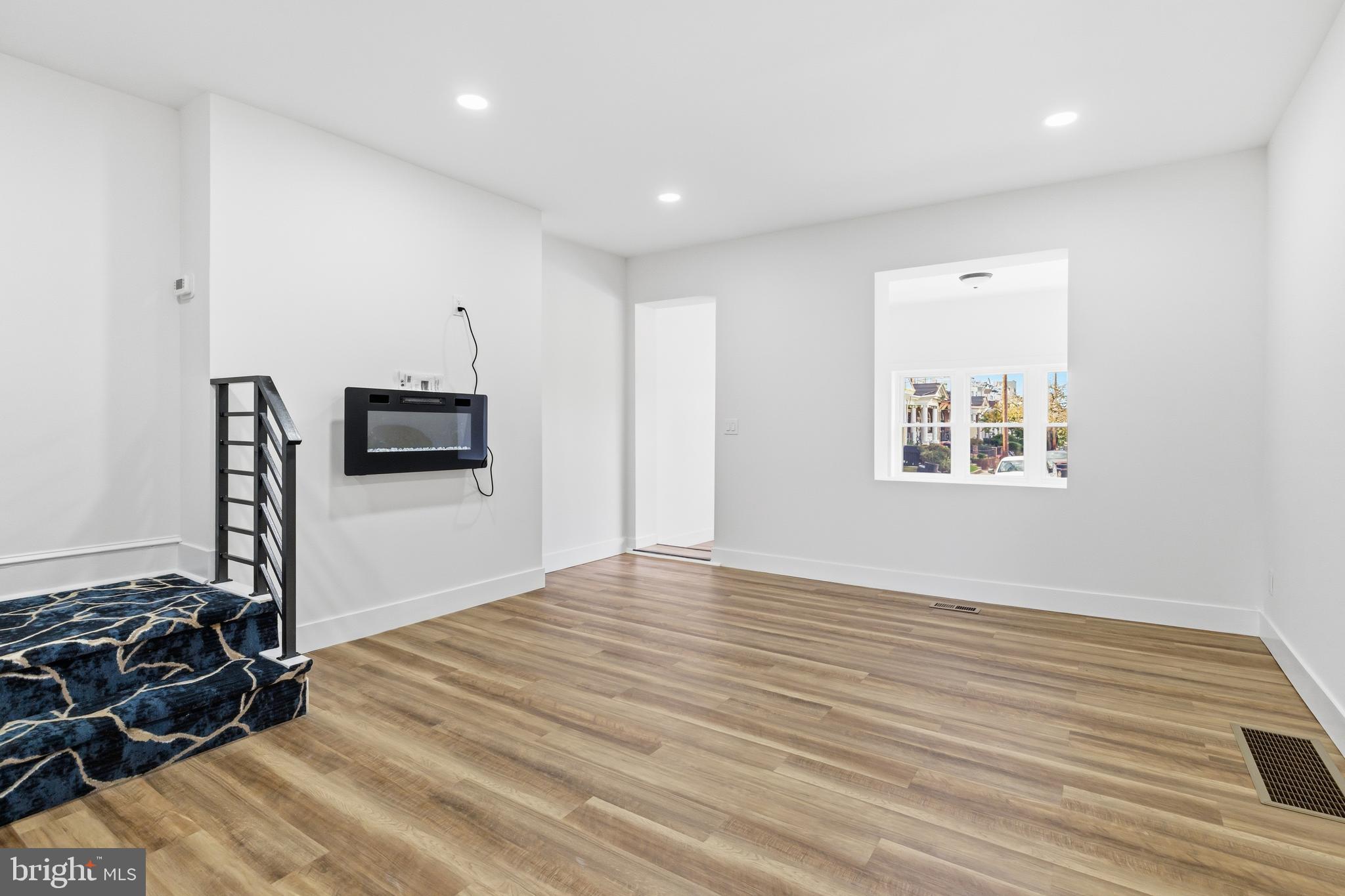 PHILADELPHIA - Residential