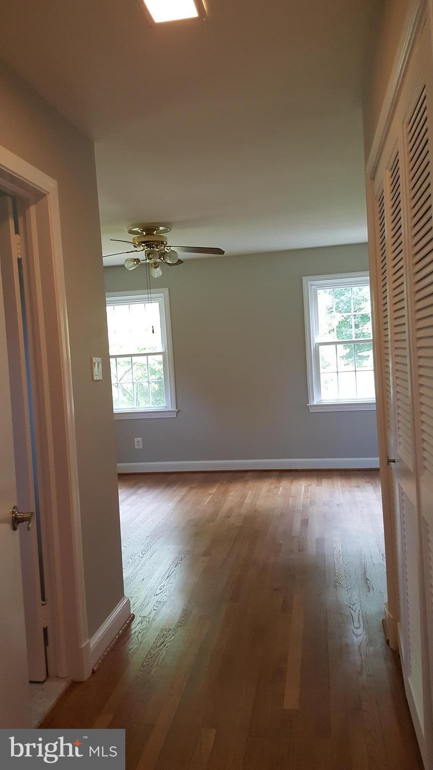 SLEEPY HOLLOW - Residential Lease