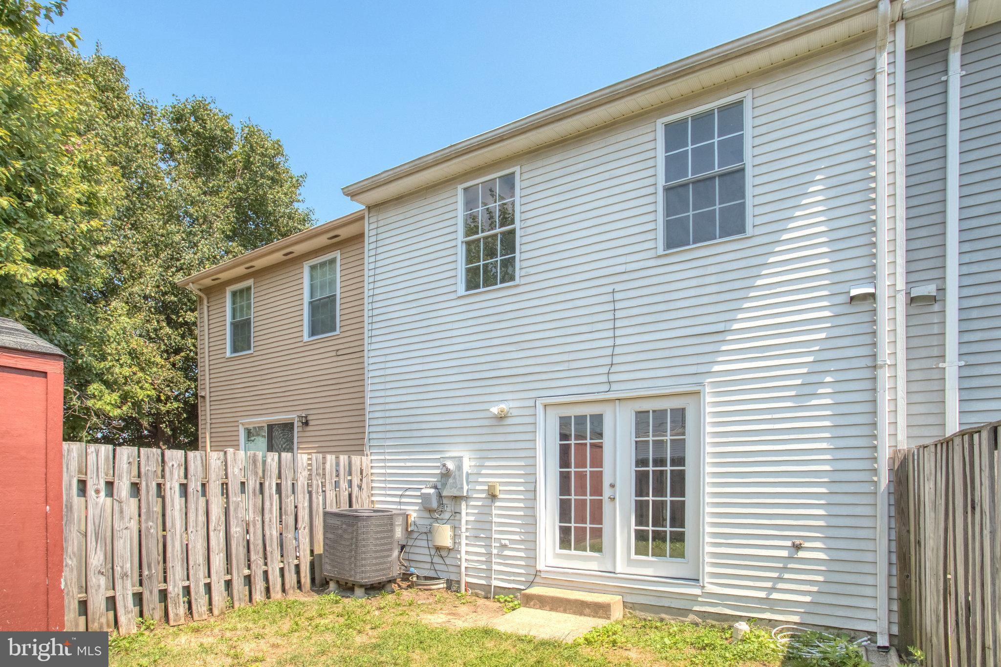 WILLIAMSTOWN - Residential