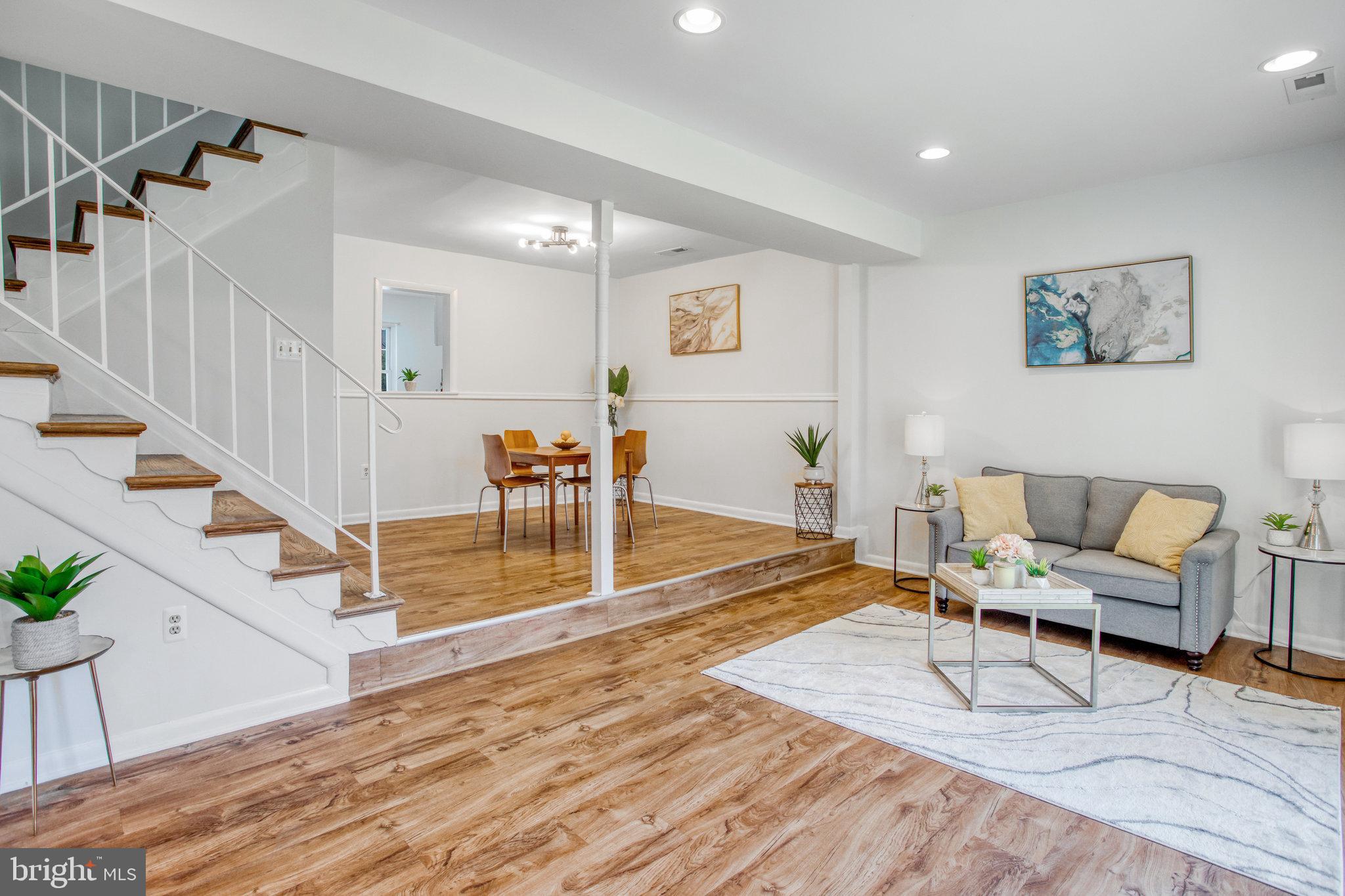 WILLIAMSTOWN - Residential