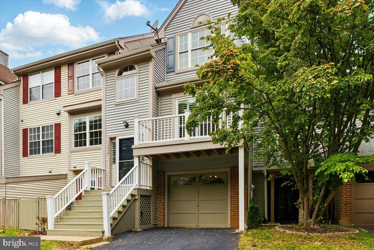 10204 FAIRE COMMONS COURT