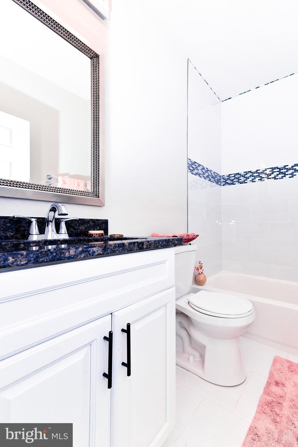 OAKMONT - Residential