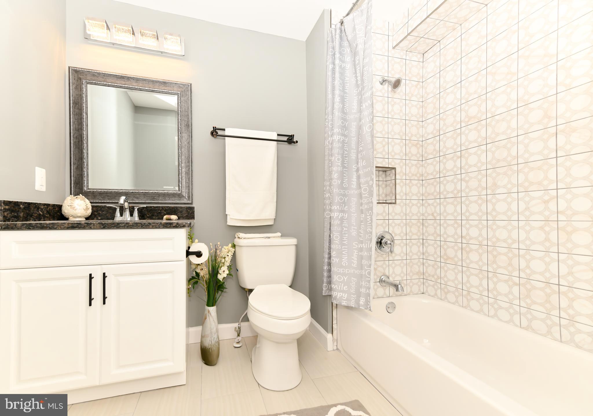 OAKMONT - Residential