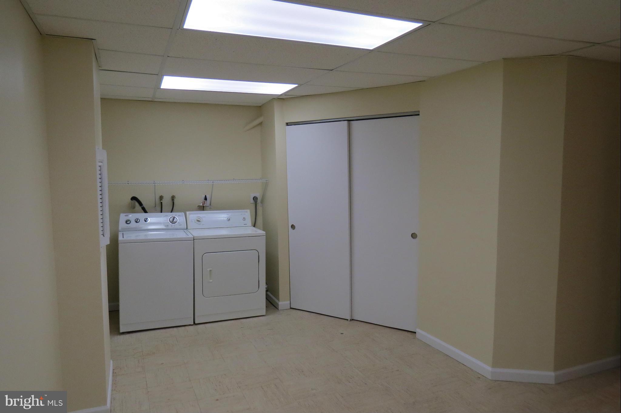 GREENFIELD FARM - Residential