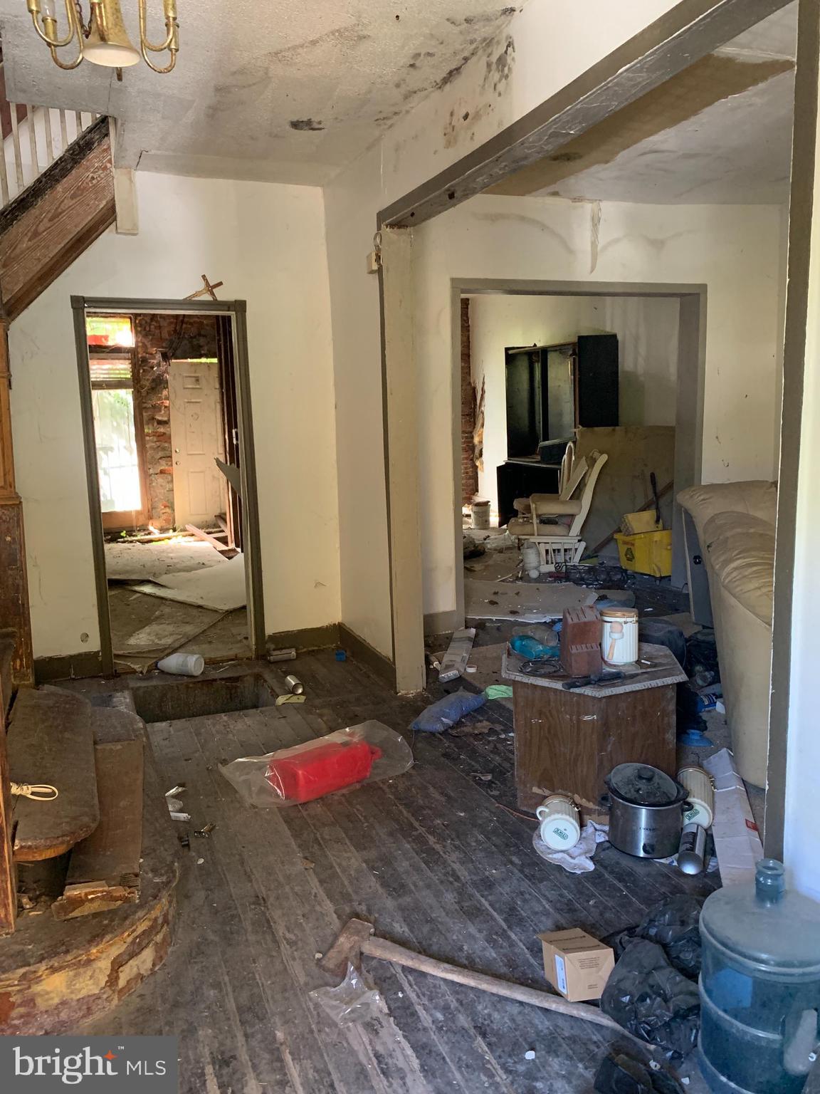 PARK CIRCLE - Residential