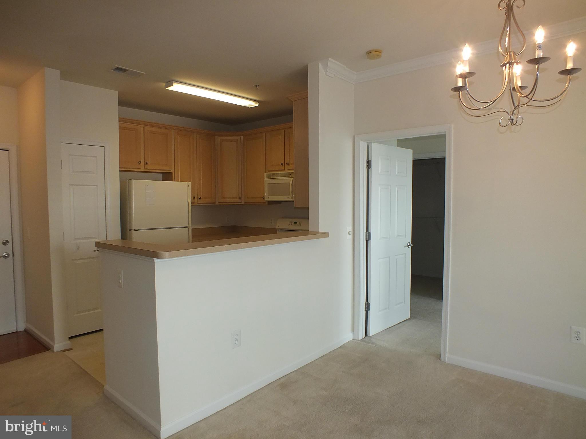 CHANTILLY PARK - Residential Lease