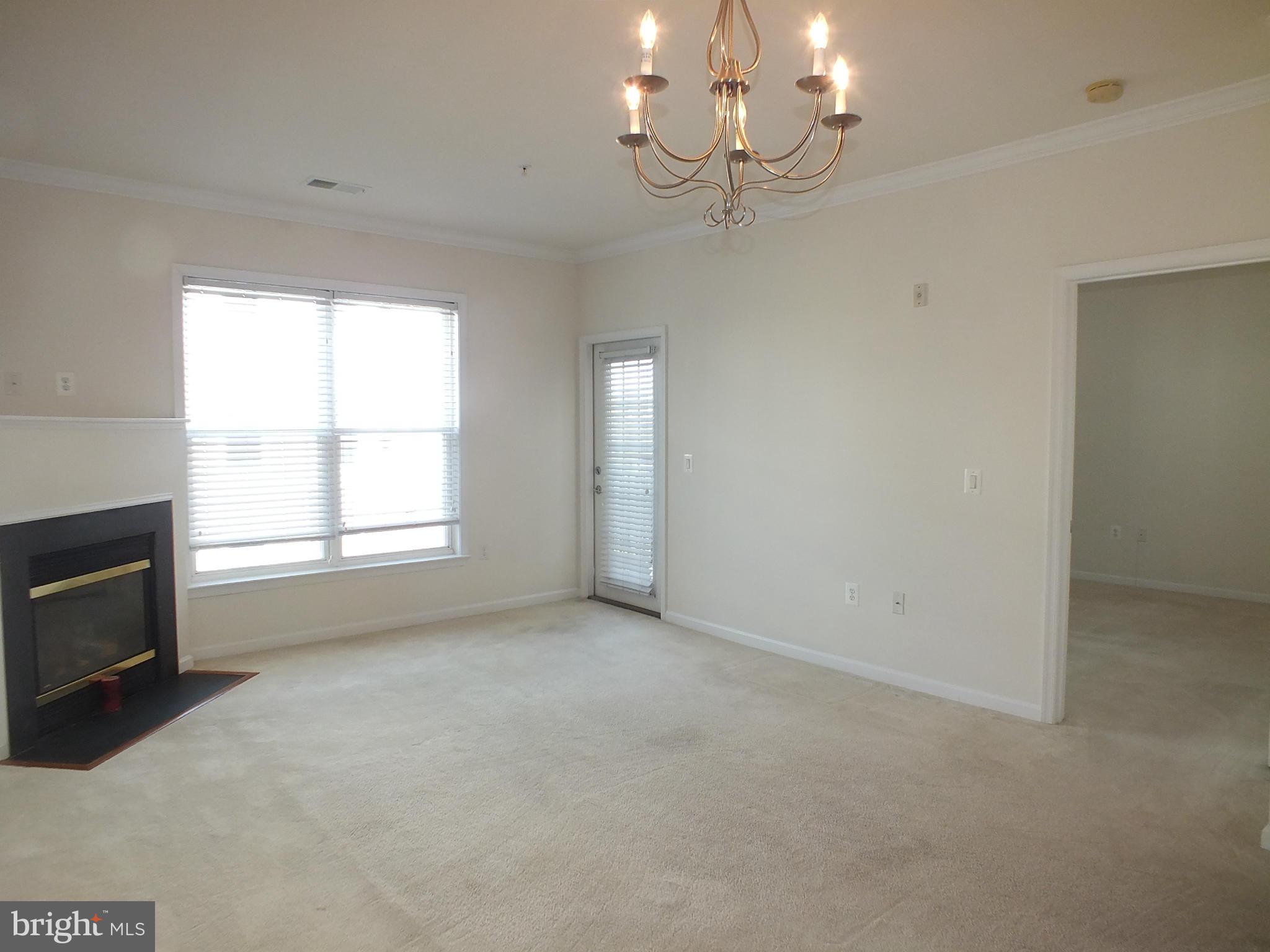 CHANTILLY PARK - Residential Lease