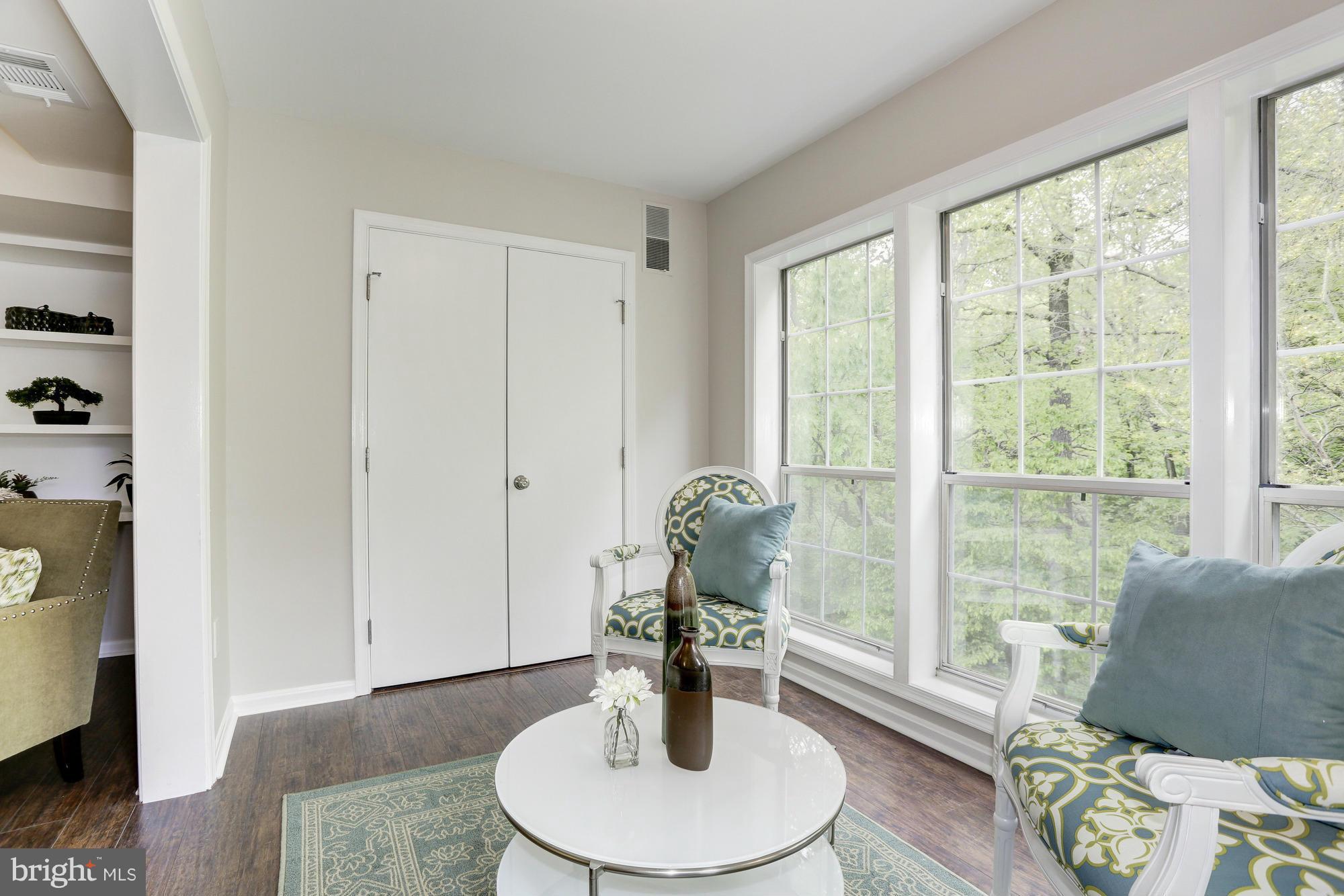 WILLOW POINT - Residential