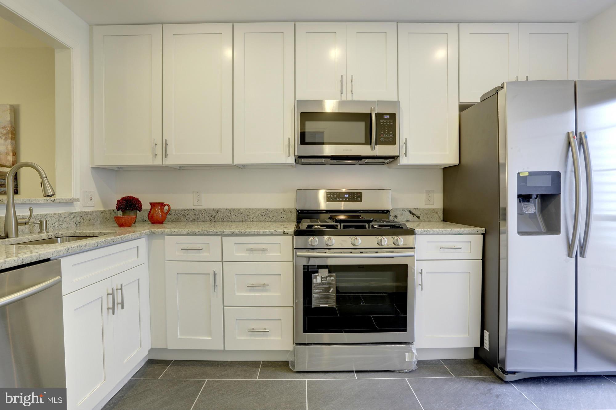 WILLOW POINT - Residential