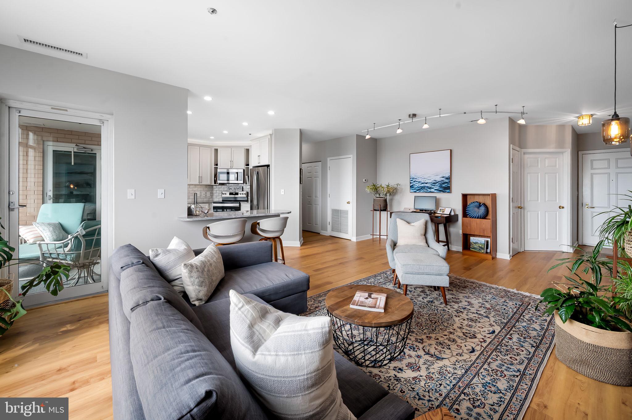 INNER HARBOR - Residential Lease