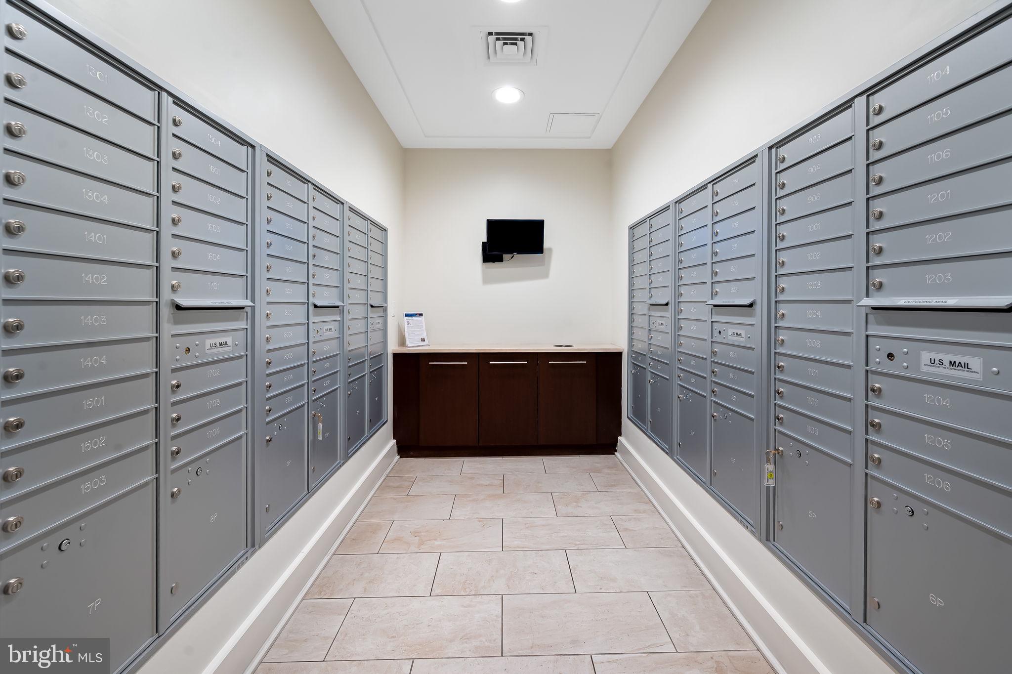 INNER HARBOR - Residential Lease