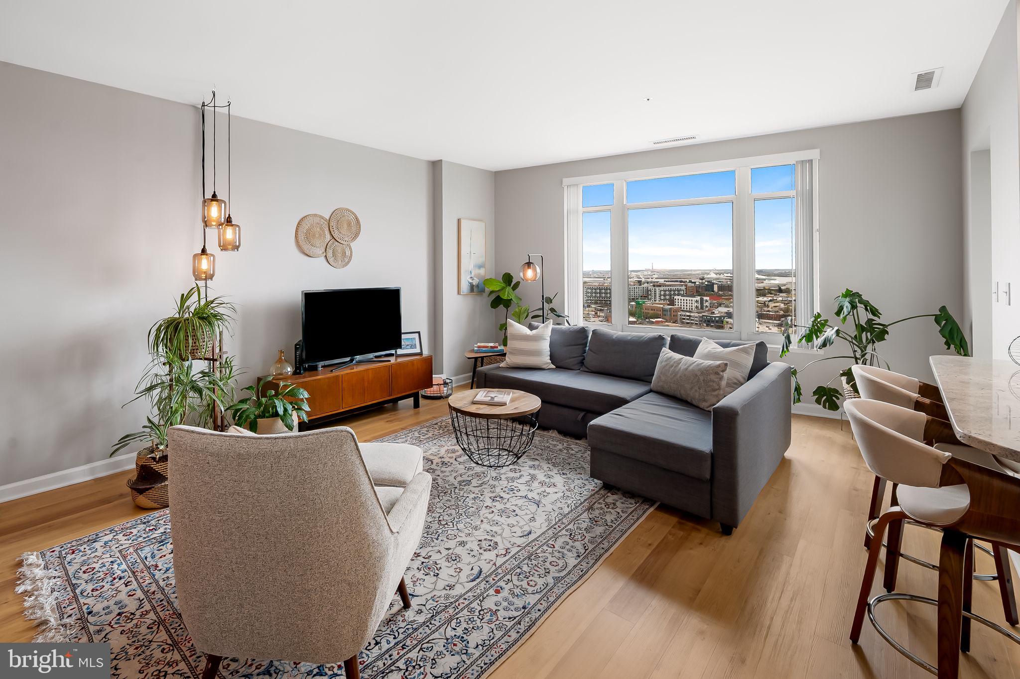 INNER HARBOR - Residential Lease