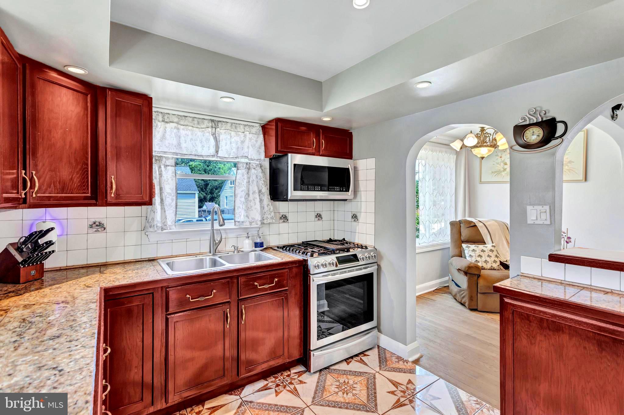 605 NEWFIELD ROAD